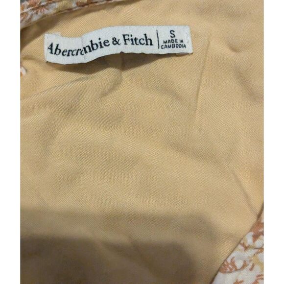 Abercrombie & Fitch Yellow Floral Blouse - Boho Chic! - Picture 2 of 3